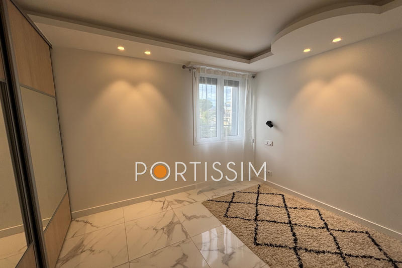 Maison - 138 m² - 5 pièces