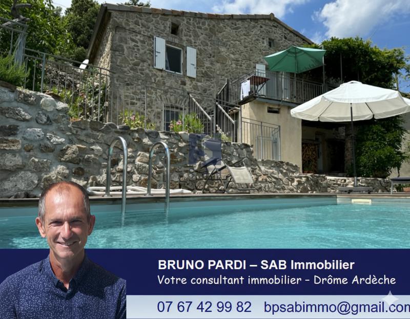 Maison - 113 m² - 5 pièces