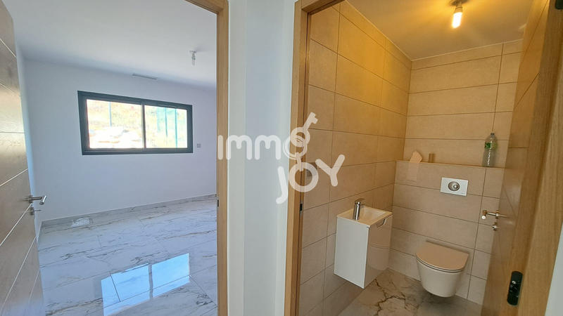 Villa - 130 m² - 5 pièces