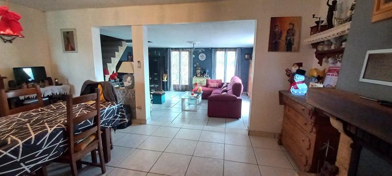 Villa - 145 m² - 6 pièces