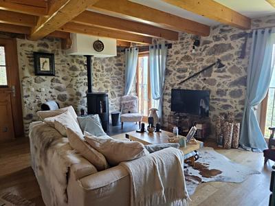 Maison - 88 m² - 3 pièces