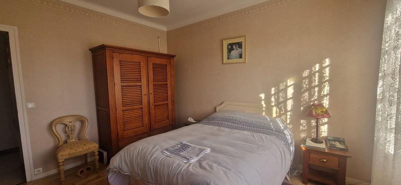 Maison - 190 m² - 8 pièces