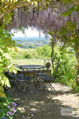 Maison - 292 m² - 11 pièces