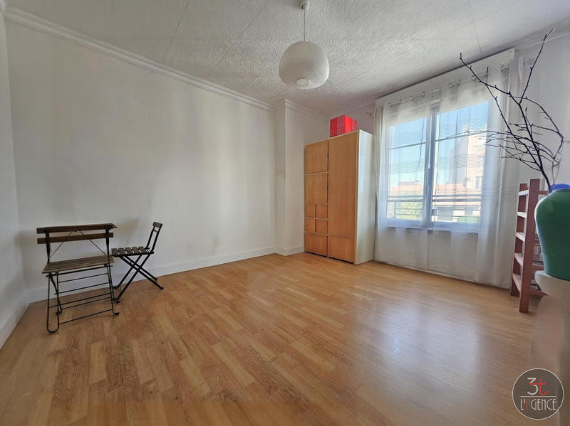 Appartement - 81 m² - 4 pièces