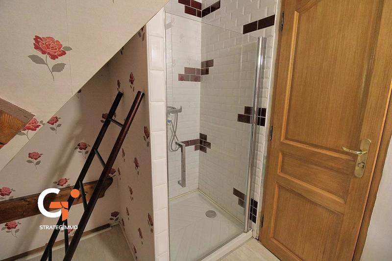 Maison - 195 m² - 7 pièces