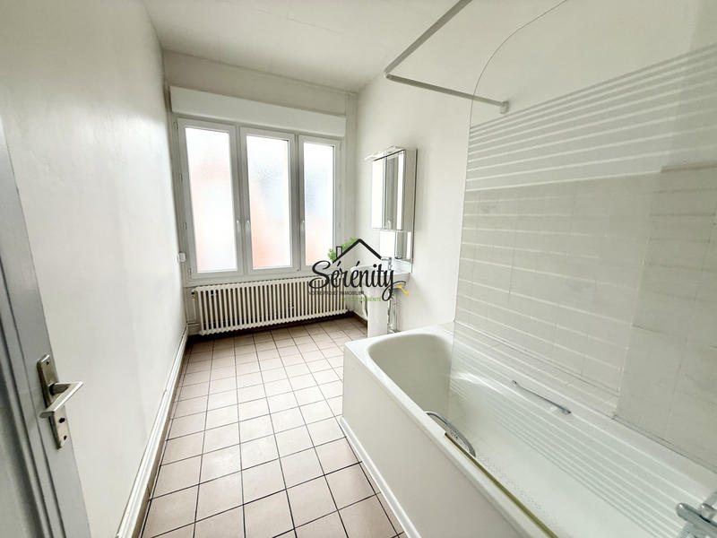 Appartement - 95 m² - 4 pièces