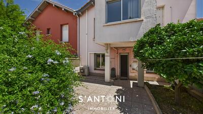 Maison - 124 m² - 5 pièces