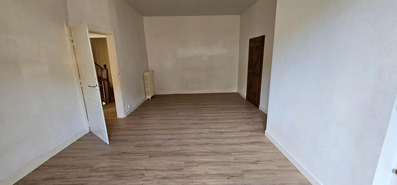 Maison - 170 m² - 7 pièces