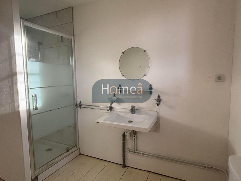 Maison - 90 m² - 3 pièces