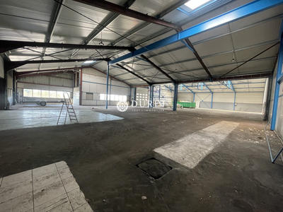 Local d'activités - 1 400 m²