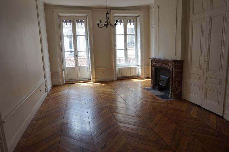 Appartement - 72 m² - 2 pièces