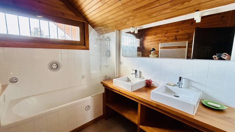 Appartement - 93 m² - 4 pièces