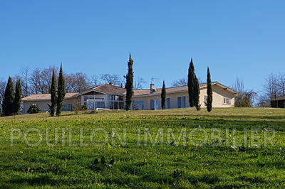 Maison contemporaine - 230 m² - 7 pièces