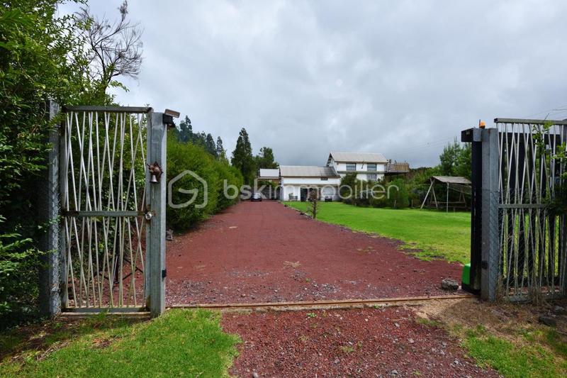 Demeure - 180 m² - 6 pièces