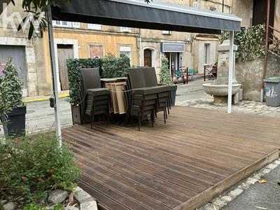 Fonds de commerce - Magasins - 180 m²