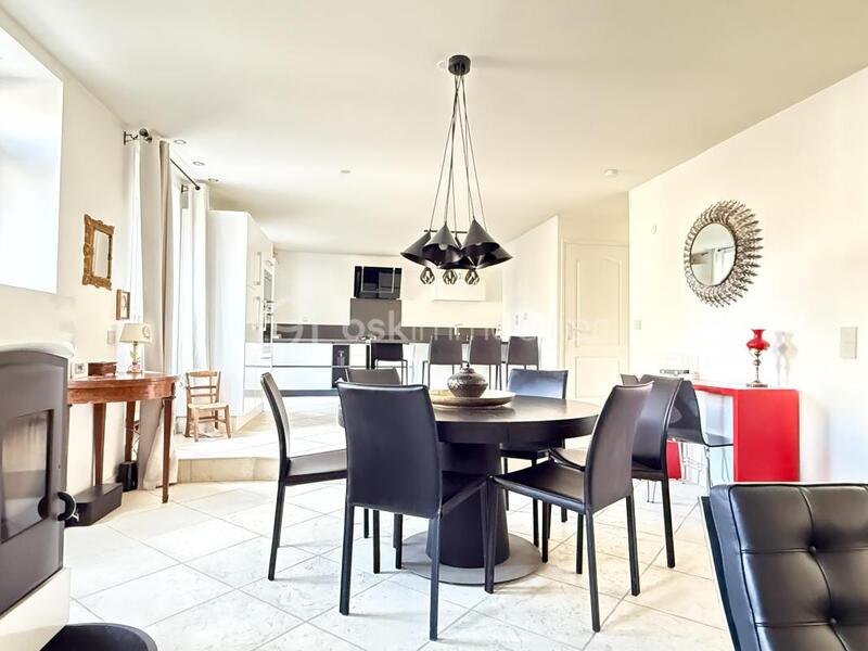 Maison - 133 m² - 5 pièces