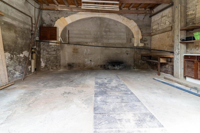 Maison ancienne - 188 m² - 11 pièces