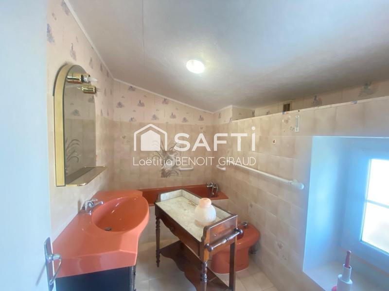 Maison - 280 m² - 10 pièces