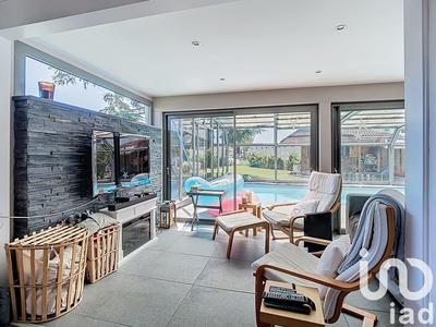 Maison - 179 m² - 7 pièces