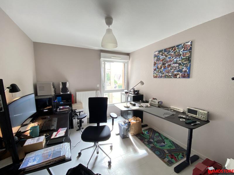 Appartement - 90 m² - 4 pièces