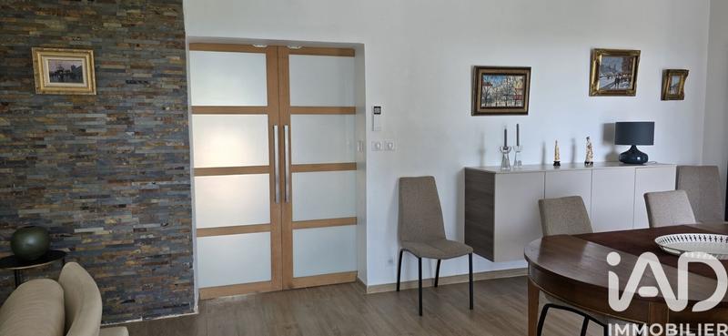 Maison - 200 m² - 6 pièces