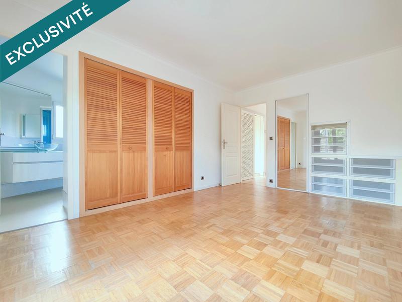 Maison - 182 m² - 8 pièces