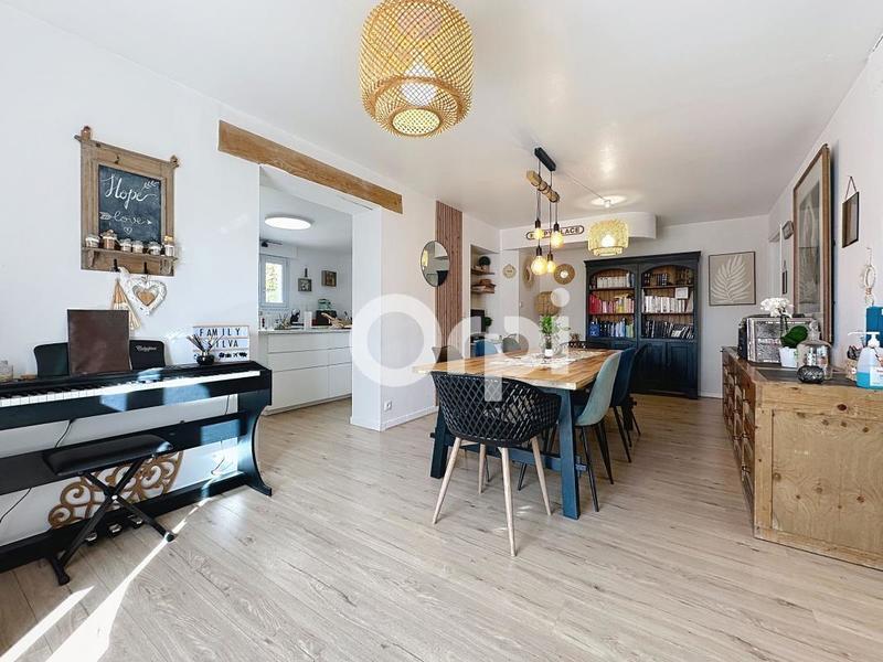 Maison - 153 m² - 5 pièces