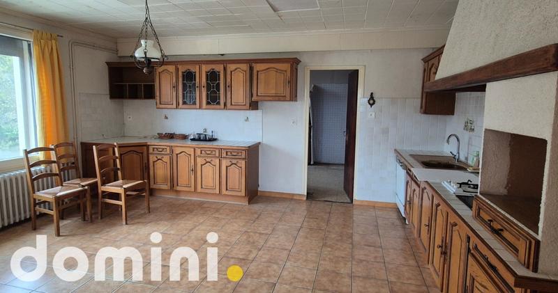 Maison traditionnelle - 155 m² - 7 pièces