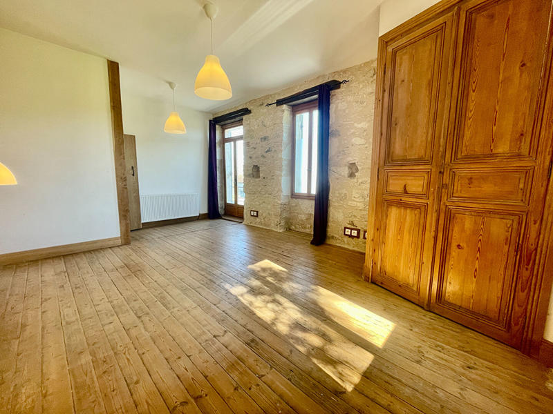 Maison - 150 m² - 7 pièces