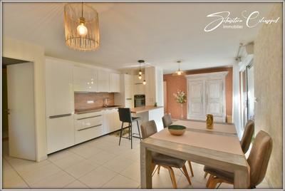 Appartement - 72 m² - 3 pièces