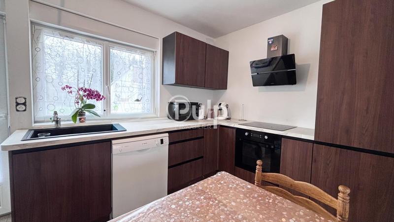 Maison - 75 m² - 5 pièces