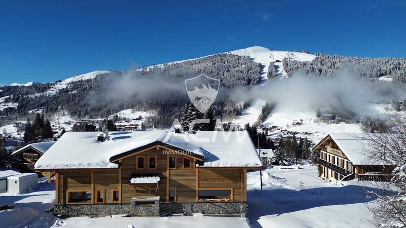 Appartement - 138 m² - 5 pièces