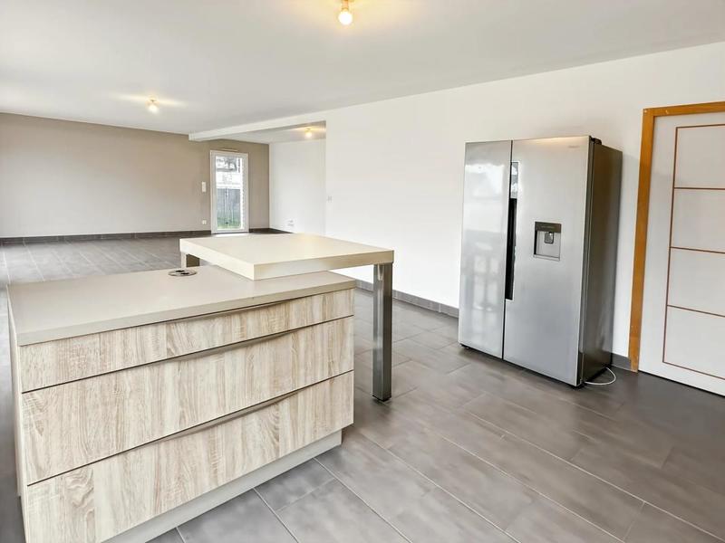 Maison - 146 m² - 7 pièces