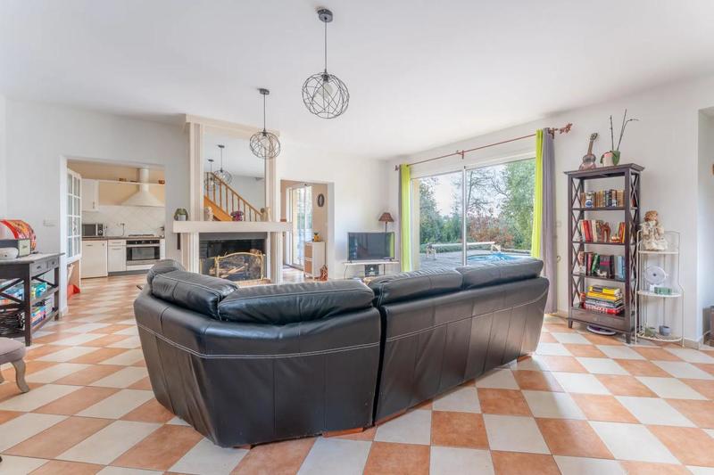 Maison - 152 m² - 5 pièces