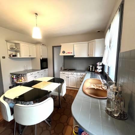 Maison - 108 m² - 7 pièces