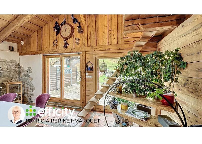 Corps de ferme - 272 m² - 8 pièces