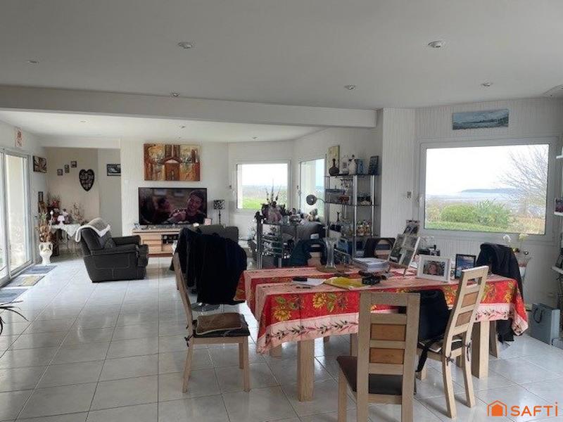 Maison - 190 m² - 7 pièces