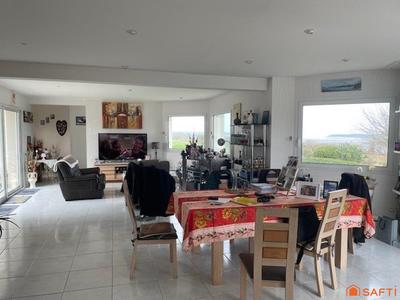 Maison - 190 m² - 7 pièces