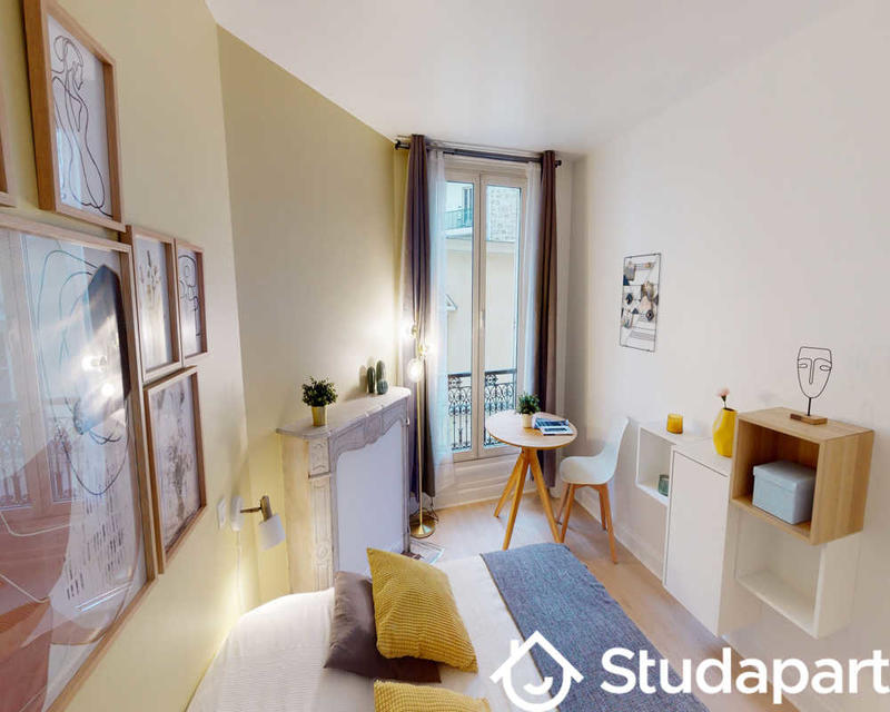 Chambre - 100 m² - 1 pièce