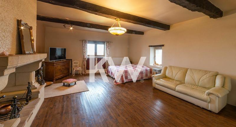 Maison ancienne - 179 m² - 6 pièces