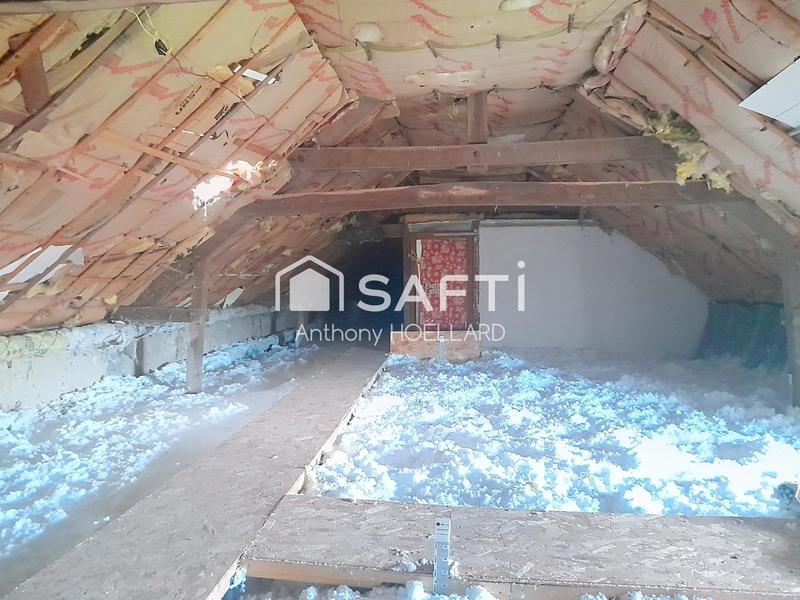 Maison - 90 m² - 5 pièces