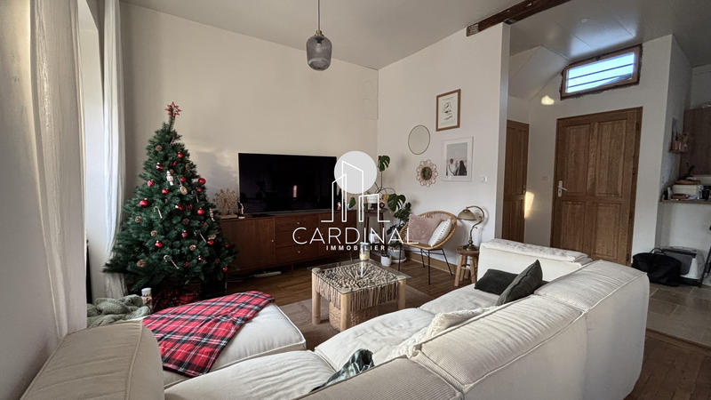 Maison - 85 m² - 4 pièces