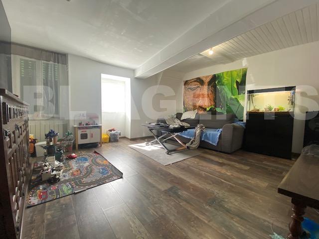 Maison - 89 m² - 4 pièces