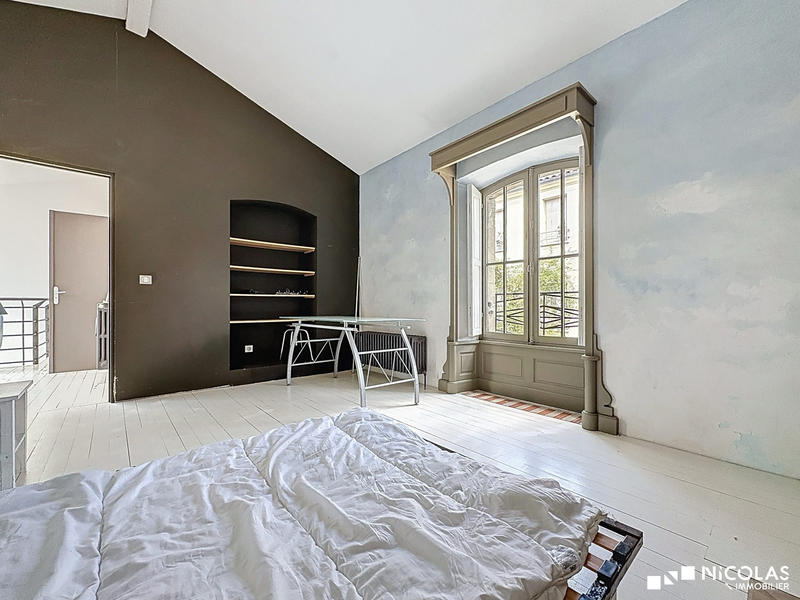 Bureau - 128 m² - 3 pièces