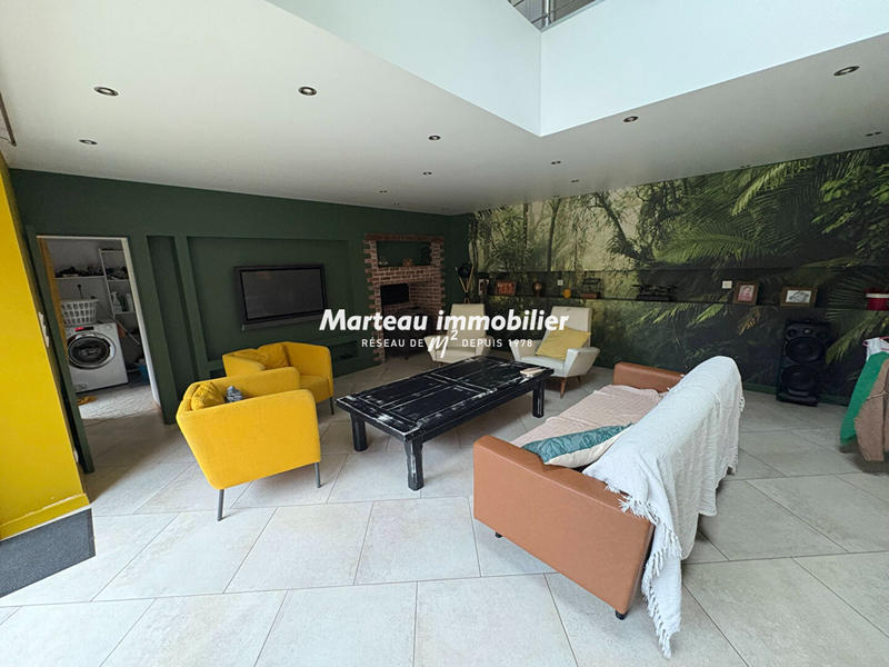Maison - 180 m² - 6 pièces