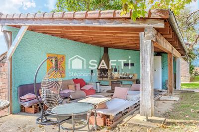 Maison - 440 m² - 11 pièces