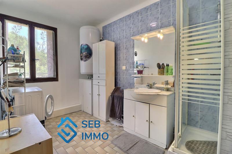 Maison - 143 m² - 5 pièces