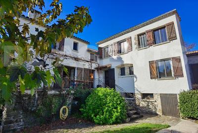 Maison en pierre - 103 m² - 6 pièces