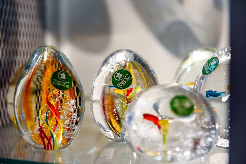 Soufflage de verre : Atelier lapin / œuf