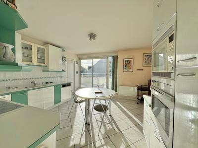 Duplex - 164 m² - 4 pièces